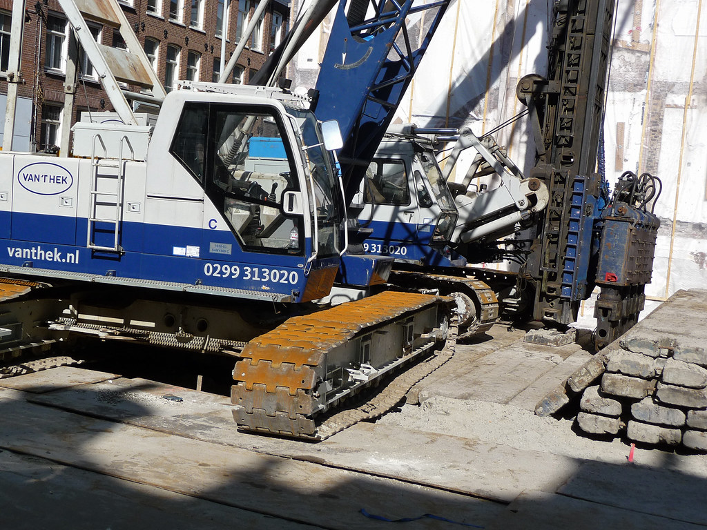 Steel construction site managed by an experienced steel building company